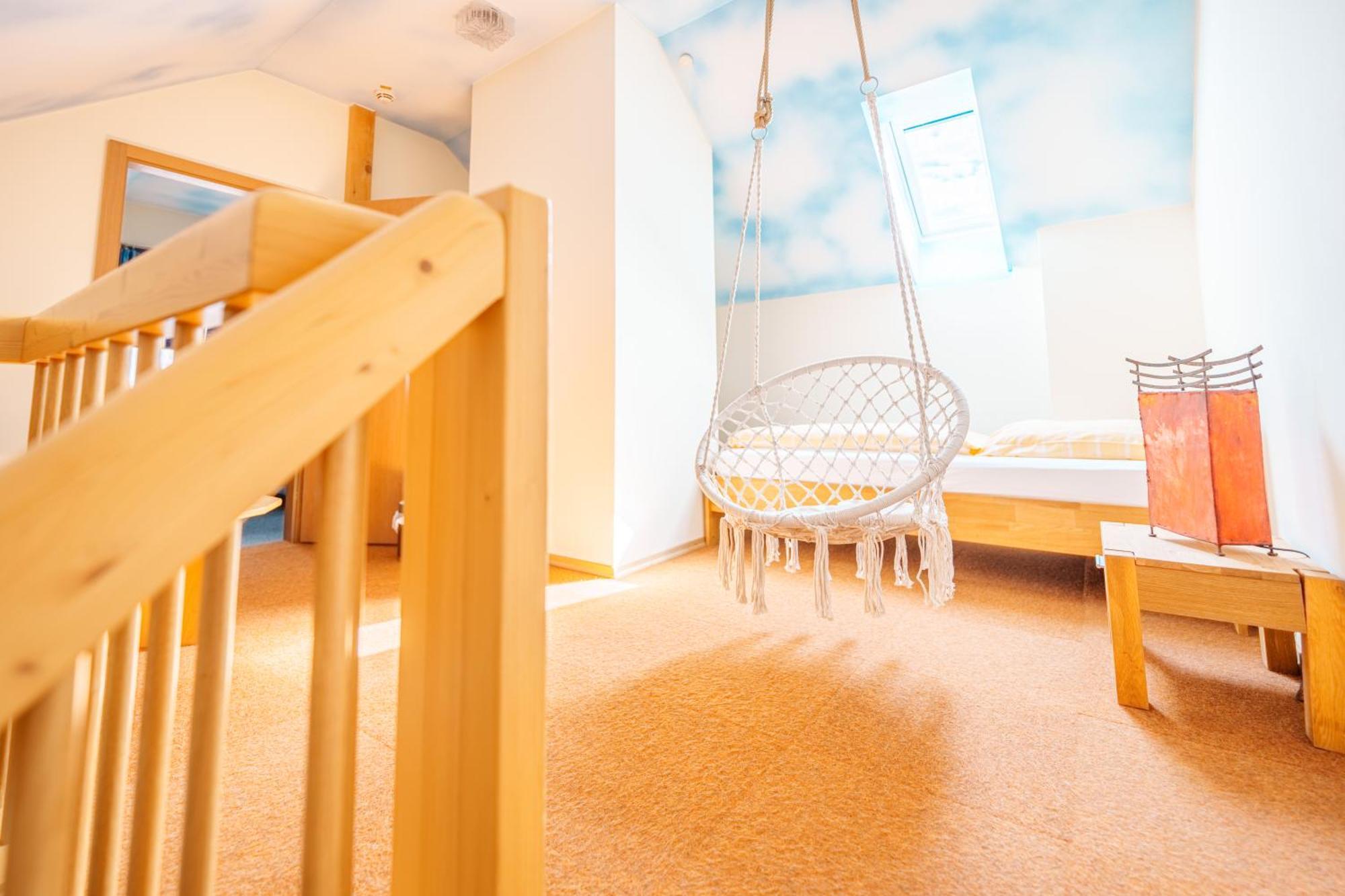 Koenig Ludwig Design Hotel Neu Zimmer Mit Sauna Oder Whirlpool Oder Mehr Altotting Bagian luar foto